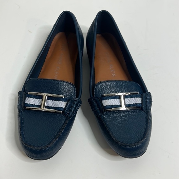 Anne Klein Flex Blue Sliver Slip On Loafers 7 Read - Picture 1 of 7